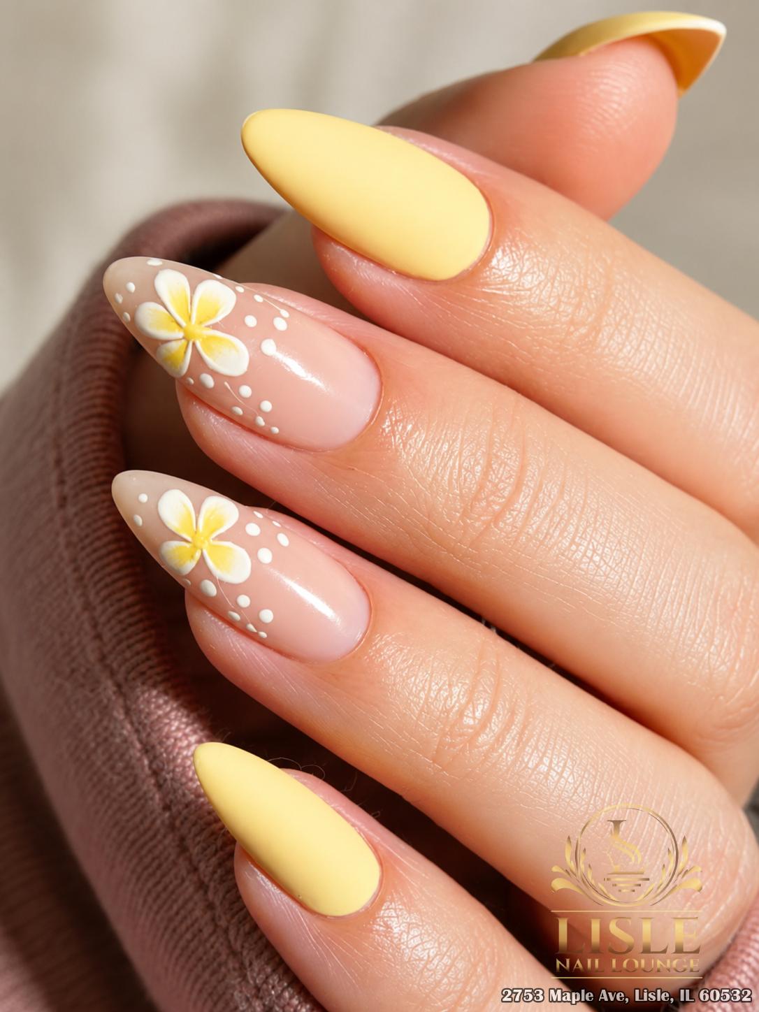 Lisle Nails Art